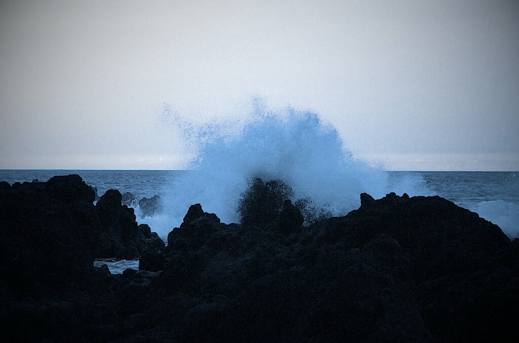 Crashing Surf Laupahoehoe Point pro tempore Flickr
