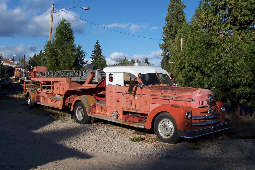 Old Fire Engine McCloud, California J. Stephen Conn Flickr