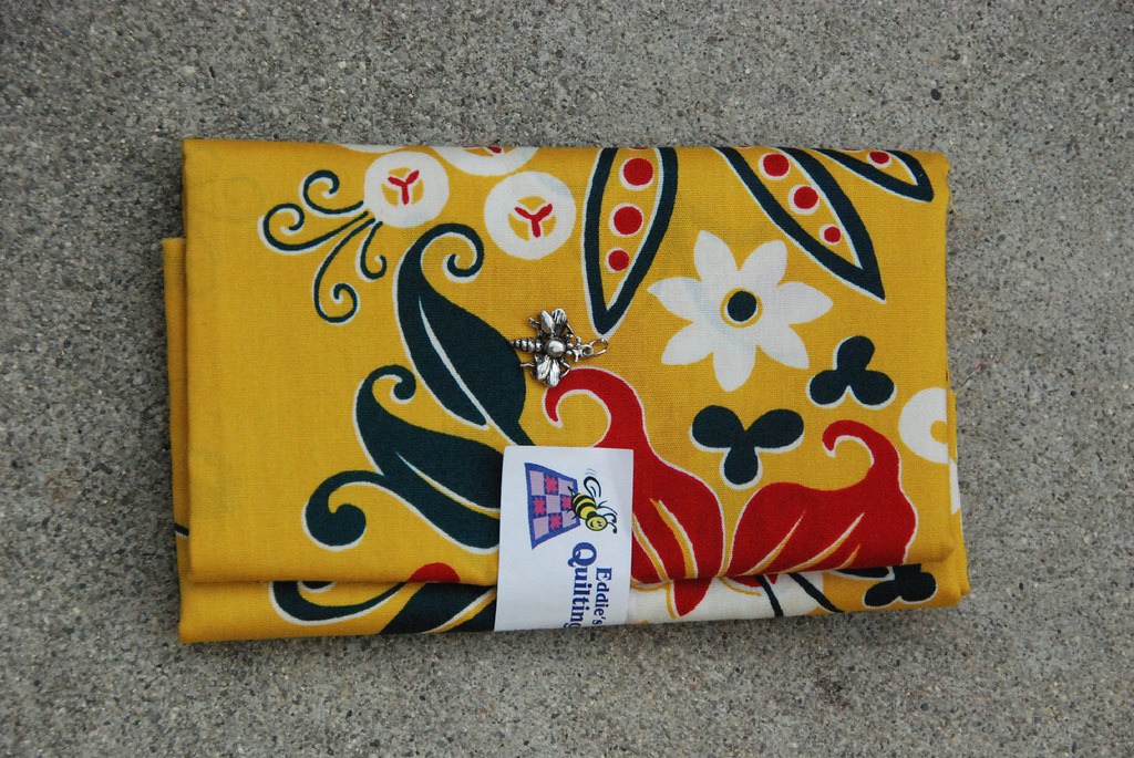 Eddie's Quilting Bee Shop Hop blogged here. lydigann Flickr