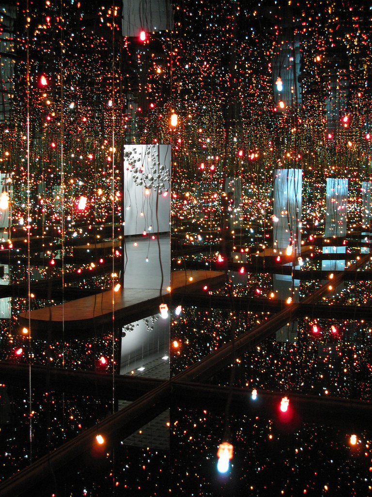 Open Door(s) Infinity Mirror Room Fireflies on the Water… Flickr