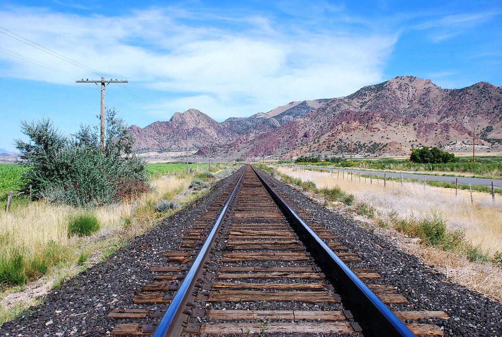 DSC_2019E Old rail line near Leamington Utah gadzoon! Flickr