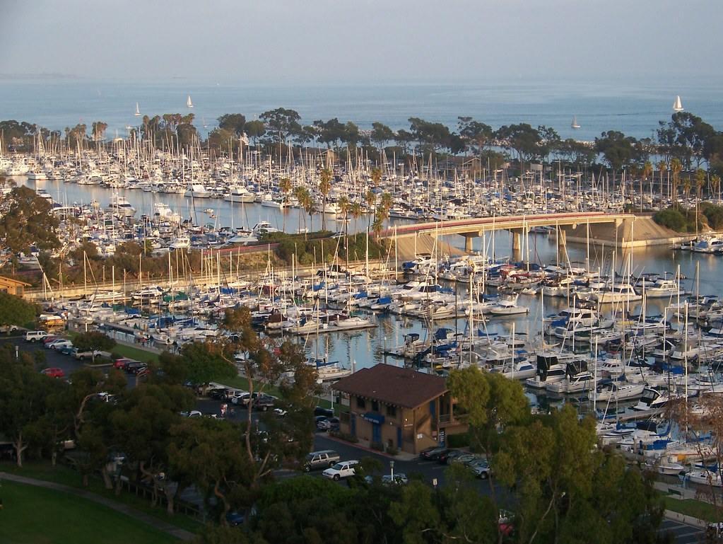 Helps Me Feel Good_Ocean_Harbor View amelia820 Flickr