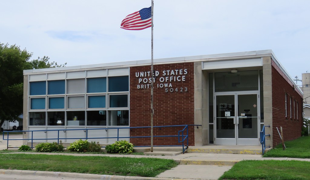 Post Office 50423 (Britt, Iowa) Britt, Iowa, home to the N… Flickr