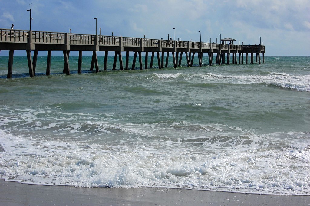 Dania Beach Dania Beach pier. Near Fort Lauderdale, Florid… Flickr