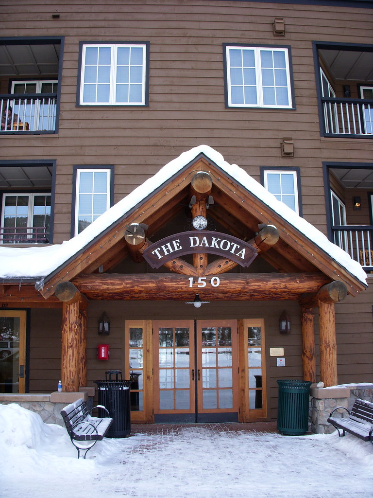 Entrance to Dakota Lodge Flickr