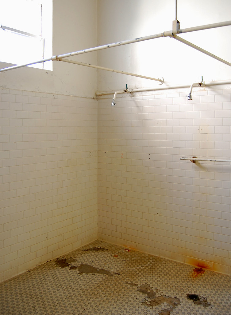 Oregon State Hospital 21 Patient Showers, Building J, Oreg… Flickr