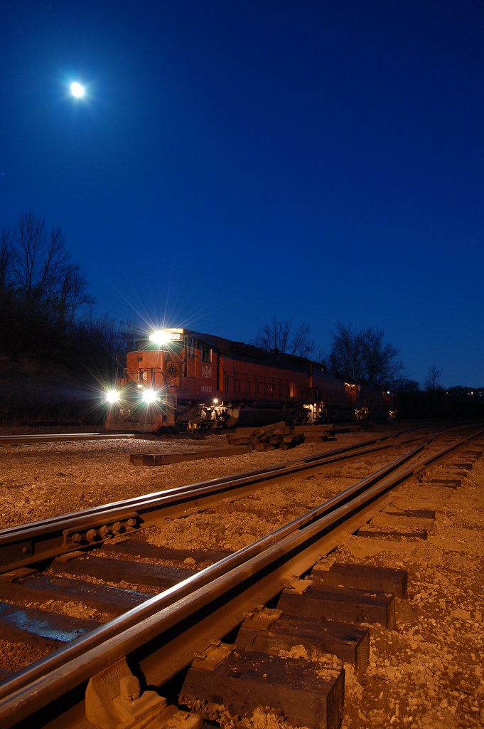 XB at Night Bessemer 867 at North Bessemer Yard on a moonl… Flickr