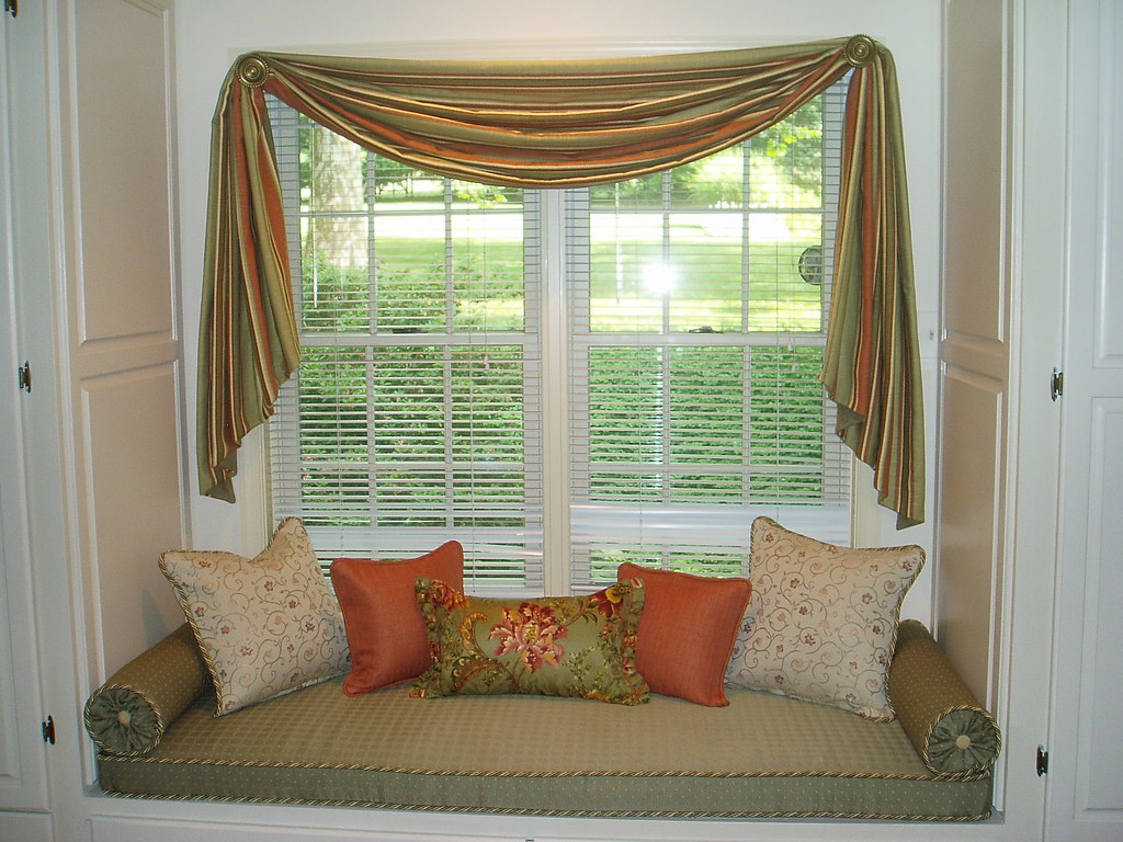 Window seat and swag Window seat cushion with bolsters and… Flickr