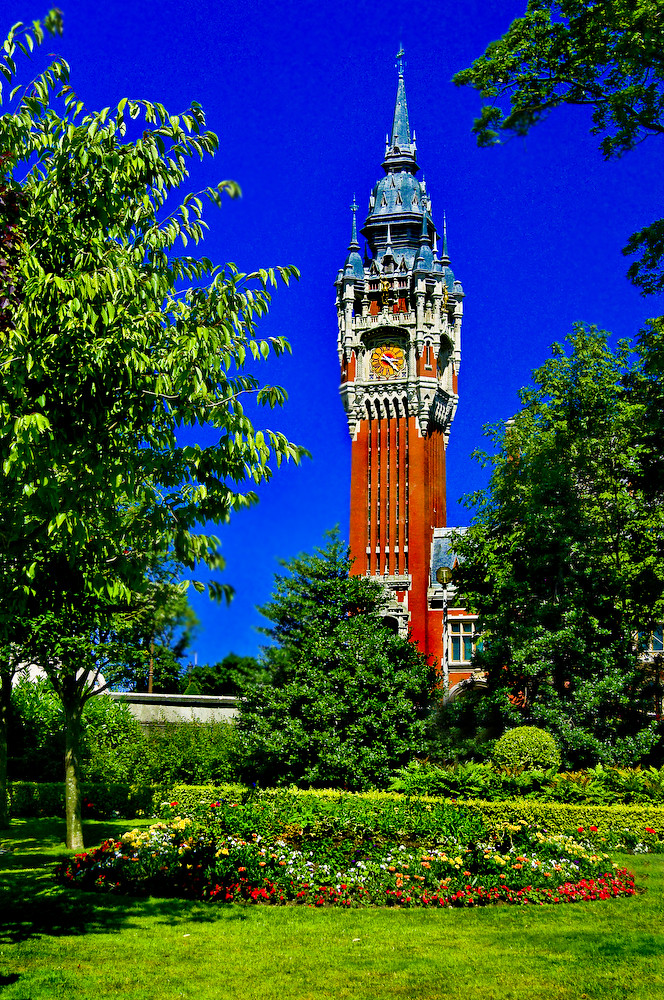 CalaisTownHall. Calais france. Peter & Jackie Flickr