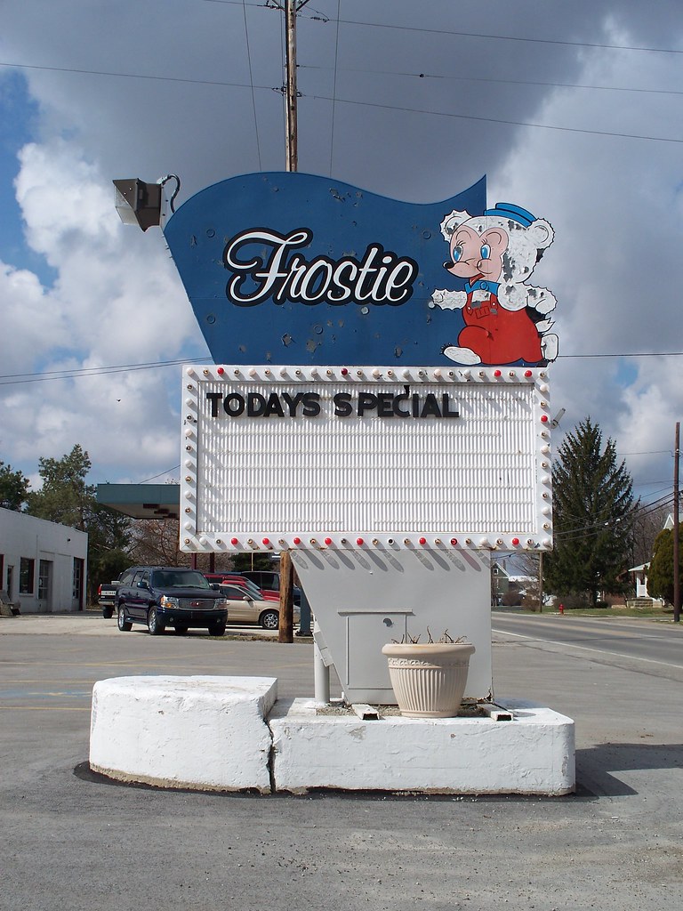 OH Sabina Frostie Sign for Frostie in Sabina, Ohio. Ken Flickr