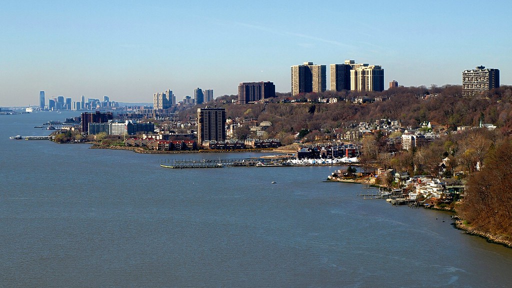 New Jersey Skyline (Hudson River) NJ skyline (Fort Lee to … Flickr