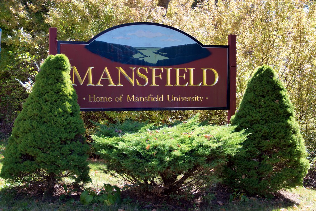 Mansfield Pennsylvania in the fall Pics from Mansfield Uni… Flickr