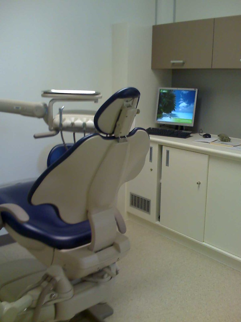 Dental Chair Used at Flickr