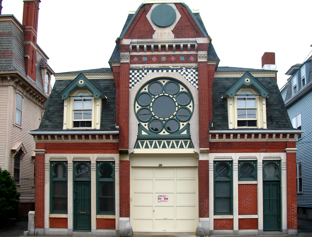 IMG_2570 Barnaby carriage house, the most elaborate I've e… Flickr