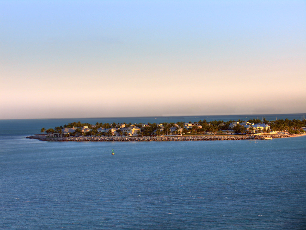 Sunset Key, Key West, Florida HDR HDR created from 5 expos… Flickr