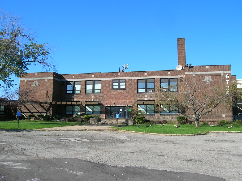 Ridge Road School (1921)Parma, Ohio Aaron Turner Flickr