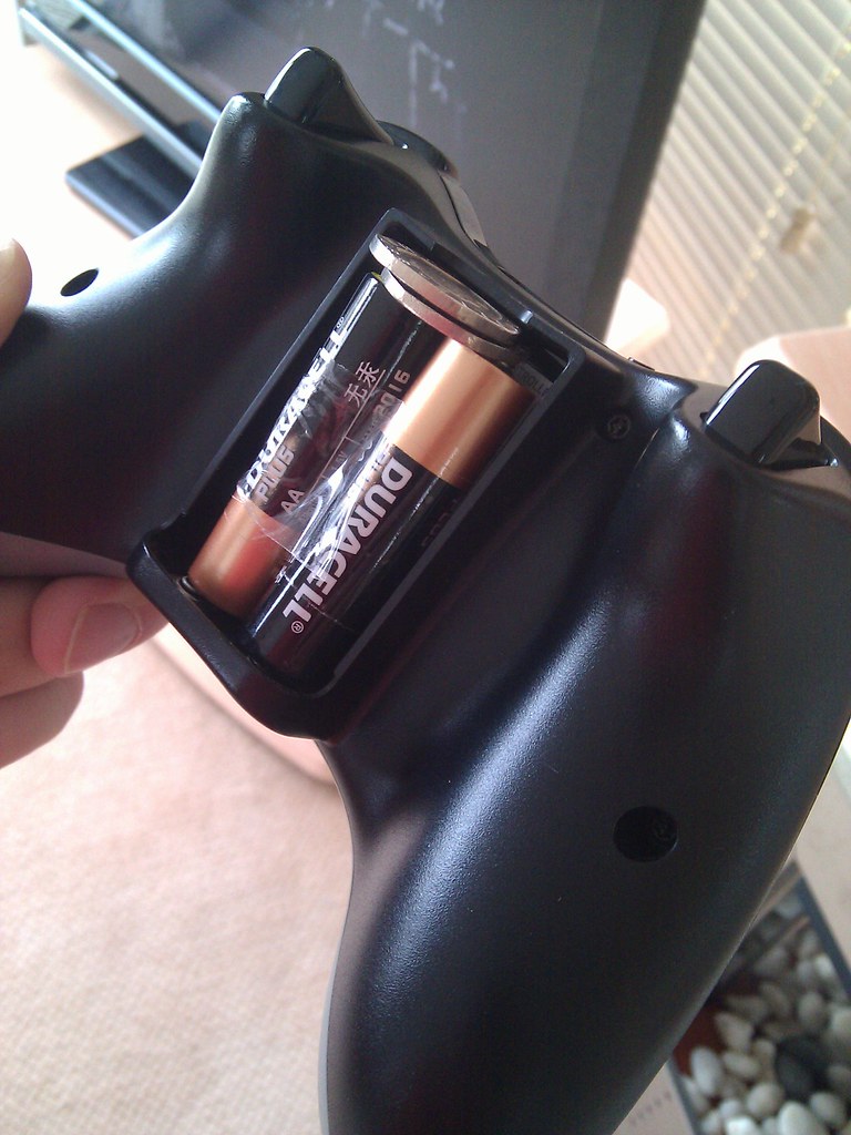 Workaround for Xbox controller with no battery compartment… Flickr