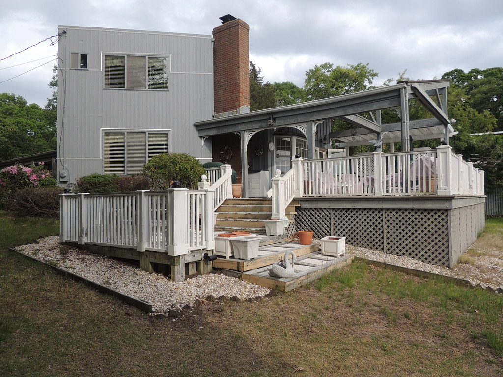 50 Fenmarsh Road East Hampton, NY Rich Garafola Flickr