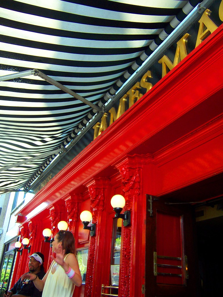 Midtown Liberty Bar Crawl, DC; WAKA Mackey's, 18th and L… Flickr