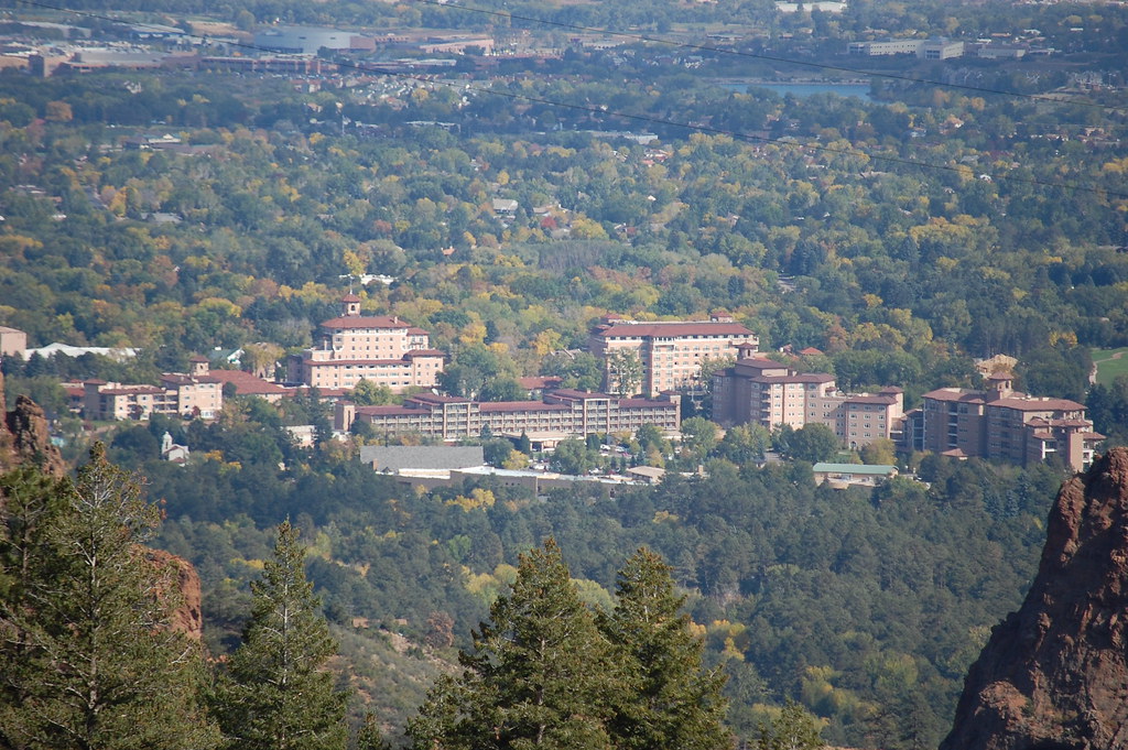 Broadmoor Photo_Hiker_Dave Flickr