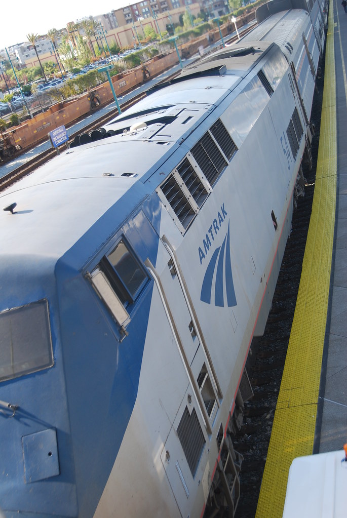 Amtrak 0054 E 1 Amtrak 54, a GE P42DC, arrived at Emeryv… Flickr