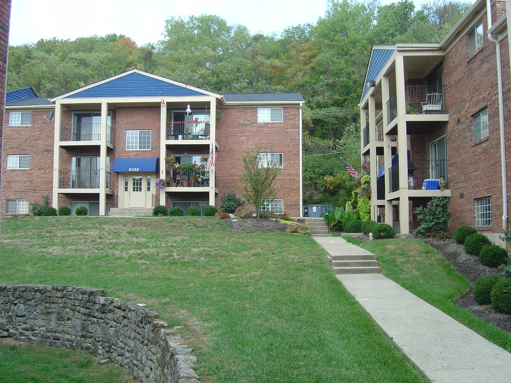 Heritage Hill Estates Exterior 2 Exterior photo of the Her… Flickr