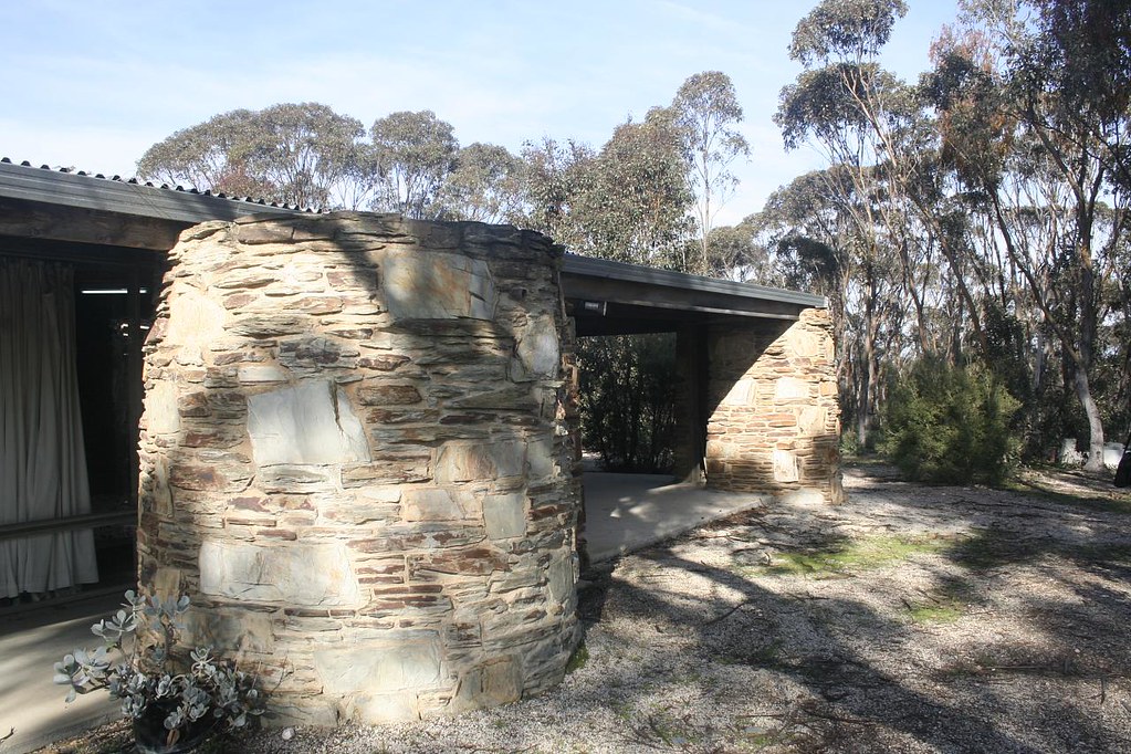 Robin Boyd Baker House, Bacchus Marsh, 196466 "The spaci… Flickr