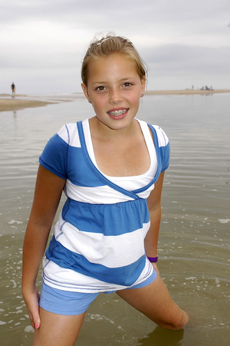 COUSIN! | shes so cute. i think she should be a modle. | amanda lynn