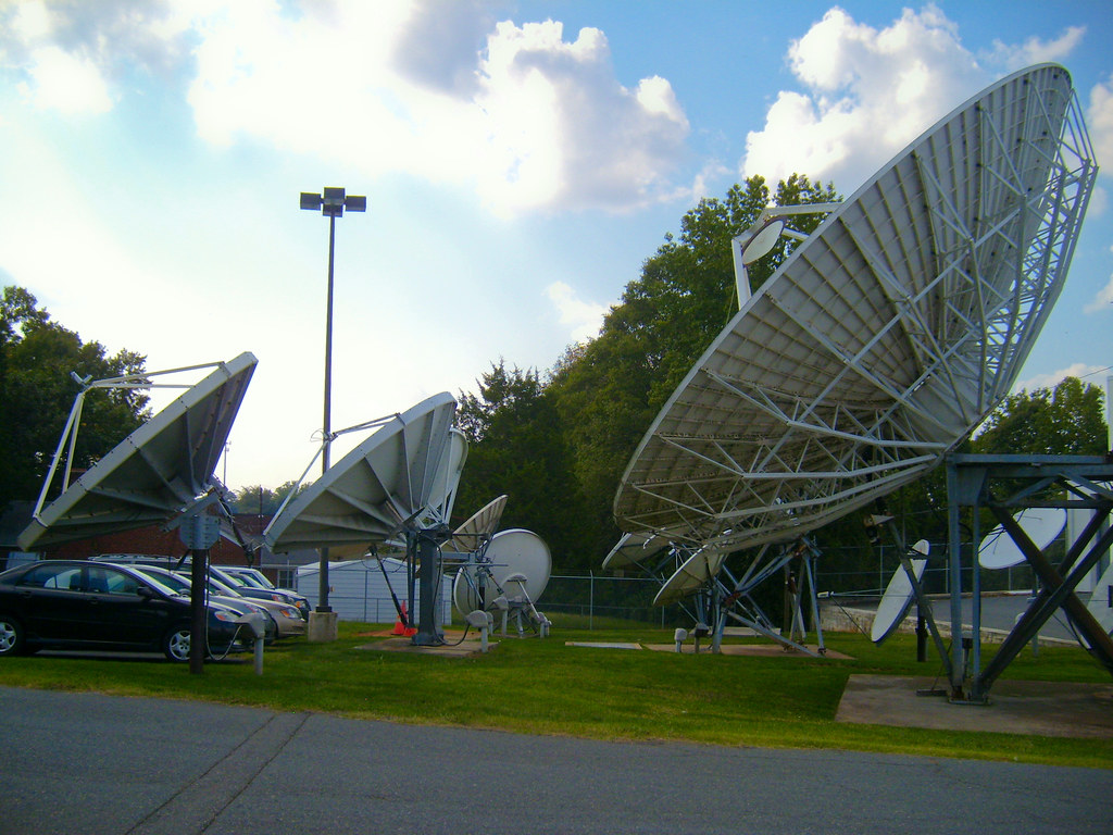 Satellite Dishes Fox Charlotte's satellite dishes, broadca… Flickr