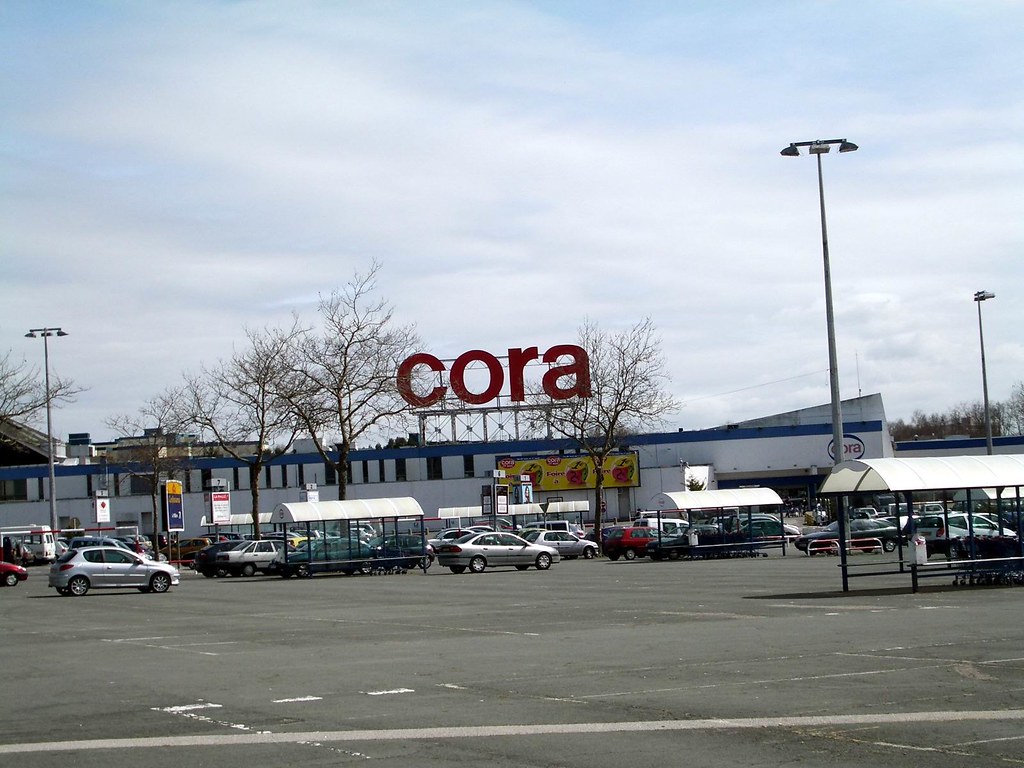 Cora Supermarket at Limoges, France Maisonburke Flickr