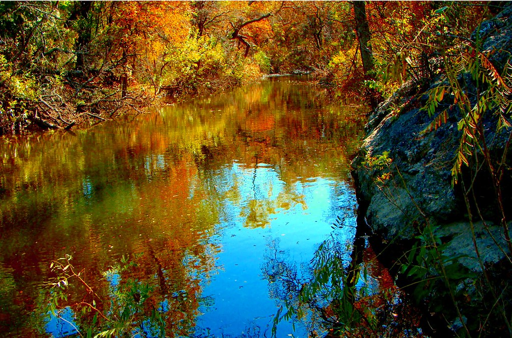 Lost Creek, autumn colors Fort Richardson State Park, Jack… Flickr
