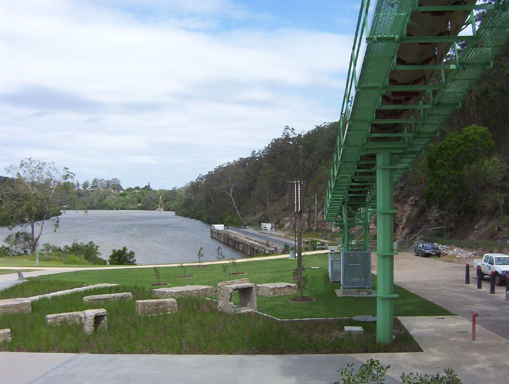 Rocks Riverside Park Seventeen Mile Rocks, Brisbane River Rodney