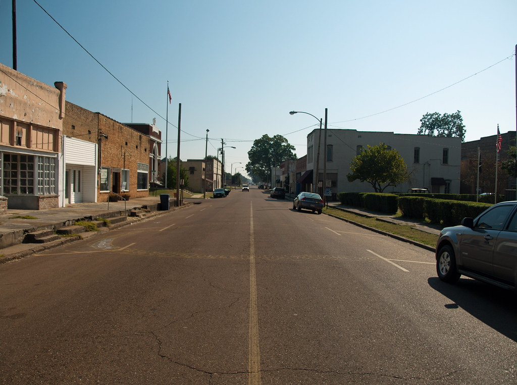 Clarendon Arkansas 2 Looking down Madison Street. Flickr