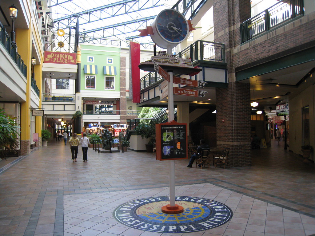 Peabody Place inside 02 East corridor of the Peabody Place… Flickr