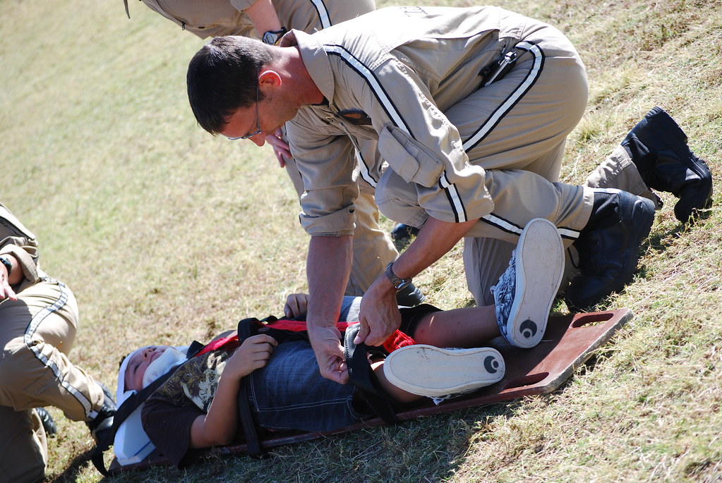 Preparing the patient The Picture Rocks Fire Department sc… Flickr