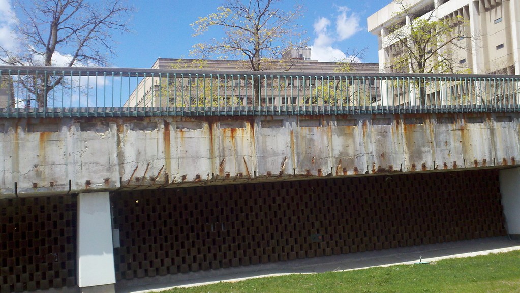 MacArthur Square Milwaukee County Courthouse parking gar… Flickr