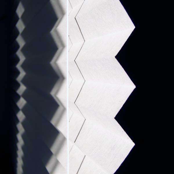 paper jalousie | in the afternoon sun | Ulli Hörtenhuber | Flickr