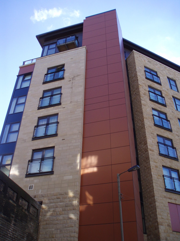 Empress Flats Taken from steps between Millergate and Brid… Flickr