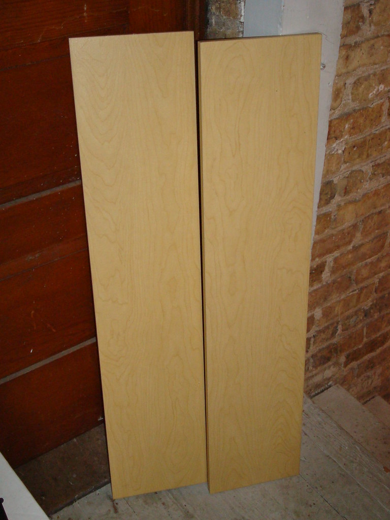3 Wood laminate Shelves Only 2 pictured, 3rd is the same. … Flickr