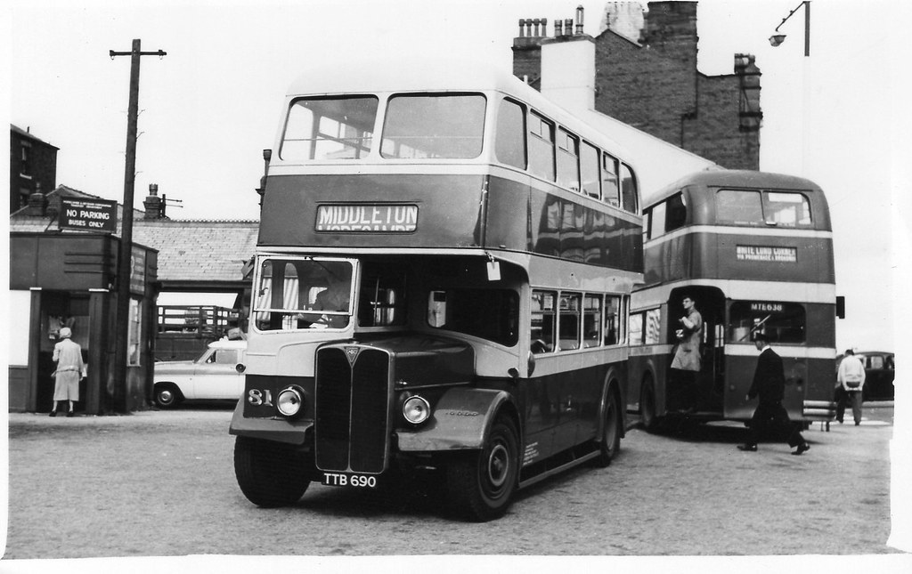 Morecambe & Heysham 81 TTB 690 AEC Regent / Park Royal new… Flickr