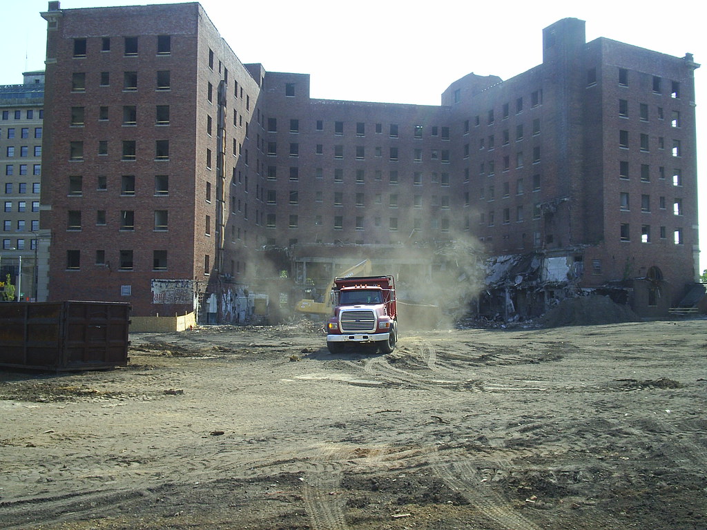 The Durant Hotel The Durant Hotel, Flint, Michigan, Septem… Flickr