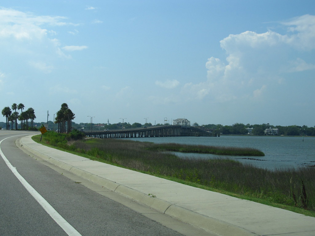 Sea Island Parkway Between Beaufort and Ladys Island, Sout… Flickr