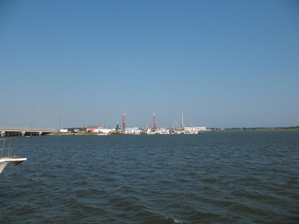 Swansboro Waterfront Docks and fishing boats on the waterf… Flickr