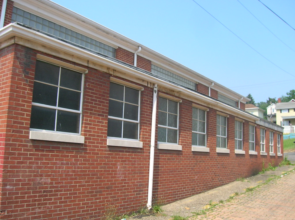 072008 North School 2Martins Ferry, Ohio (9) Aaron Turner Flickr