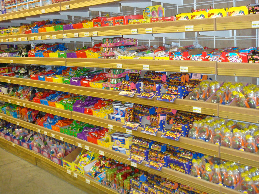 Candy Aisle Part of the candy aisle at Jungle Jim's and … Flickr