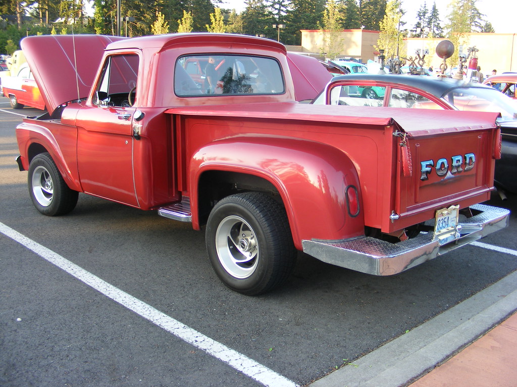 Car Show Covington WA, Friday late afternoon at the WalMa… Flickr