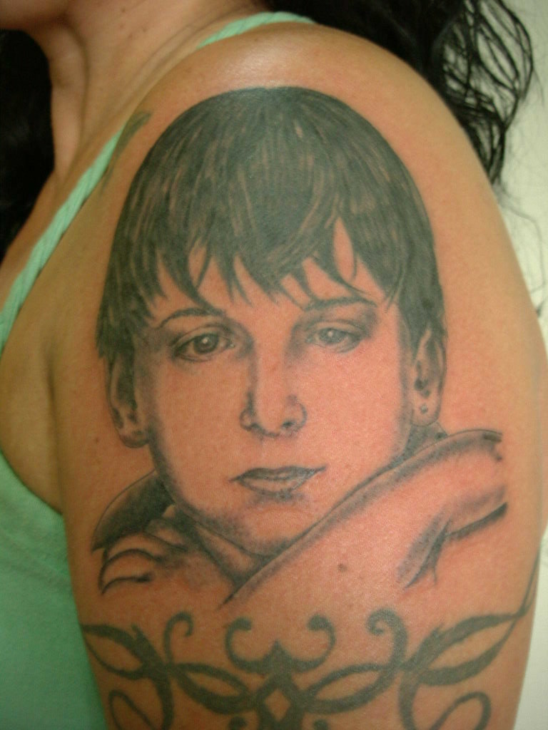 Pin de Rachell G. em Tatuagem Tatuagem TATUAGEM POR GIL TATTOO, CARATINGA, M.G. Tatuagem por Alie… Flickr