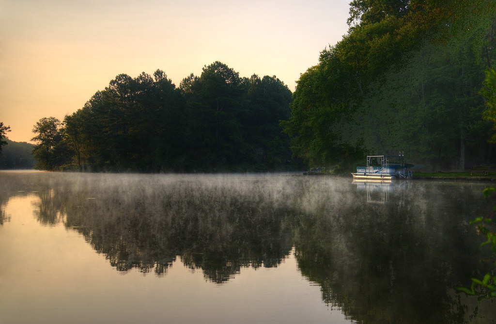 lake barcroft hdr2 HDR of Lake Barcroft, Falls Church, Vir