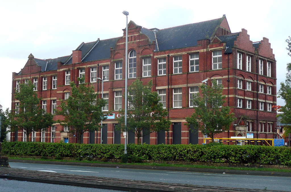 Clarence Street School Bolton This Victorian building wa… Flickr