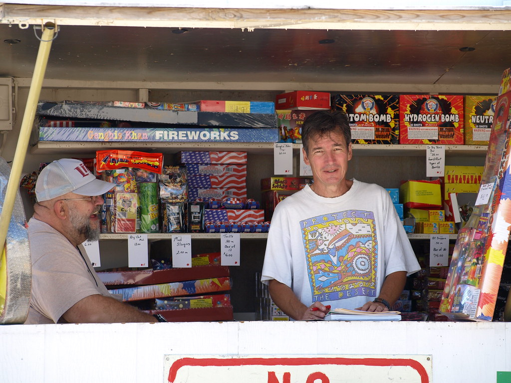 Auburn Optimist Fireworks Stand 2008 Every June, the Aubur… Flickr